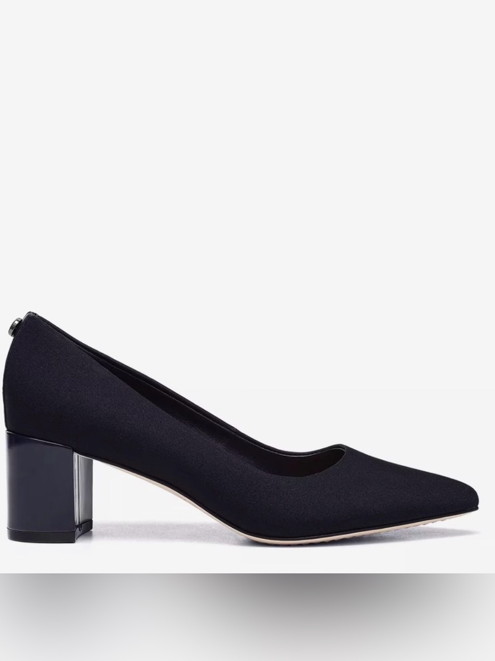 Donald Pliner Stephani Pump Size 7 Black
EUC